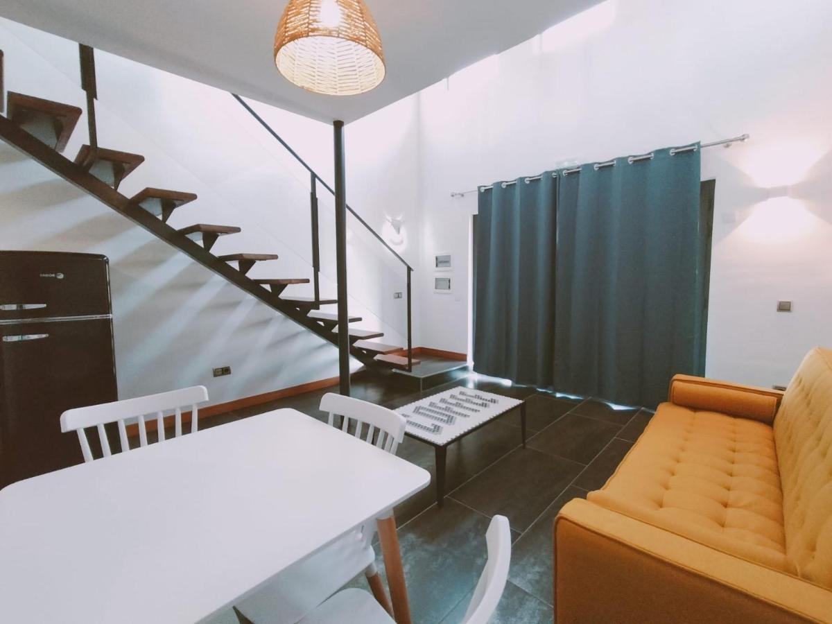 Apartamentos Walden By Gaiarooms Морилье Экстерьер фото